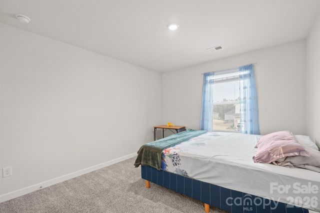 13022 KENWORTH Road, Charlotte, NC 28278