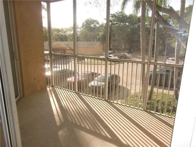 4045 Mcnab Road 201 G, Pompano Beach, FL 33069