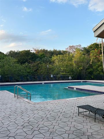 4045 Mcnab Road 201 G, Pompano Beach, FL 33069