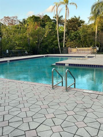 4045 Mcnab Road 201 G, Pompano Beach, FL 33069