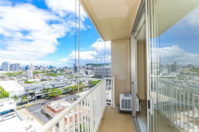750 Amana Street 1612, Honolulu, HI 96814