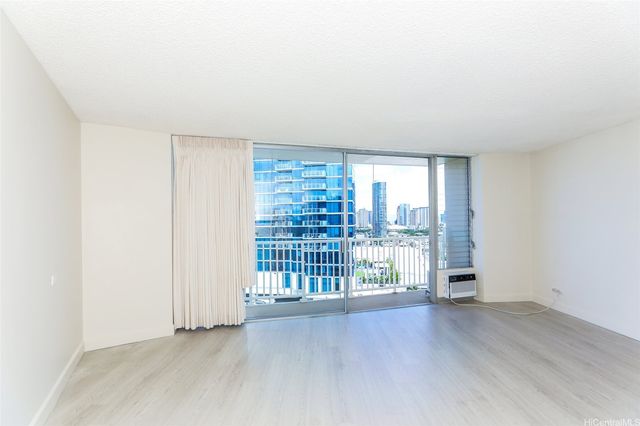 750 Amana Street 1612, Honolulu, HI 96814