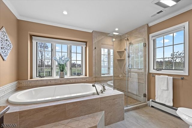 94 Brookville Hollow Rd, Delaware Twp., NJ 08559