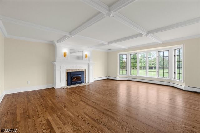 94 Brookville Hollow Rd, Delaware Twp., NJ 08559