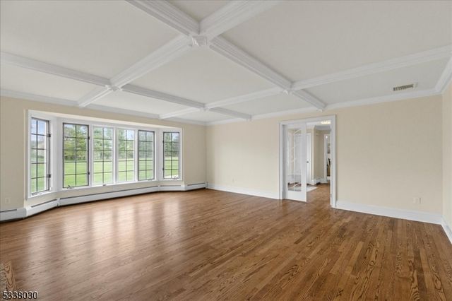 94 Brookville Hollow Rd, Delaware Twp., NJ 08559