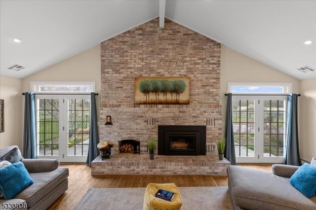 94 Brookville Hollow Rd, Delaware Twp., NJ 08559