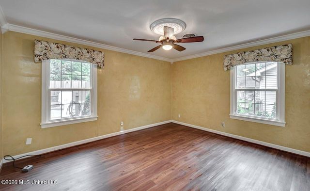 1016 Meadowbrook Road, Jackson, MS 39206