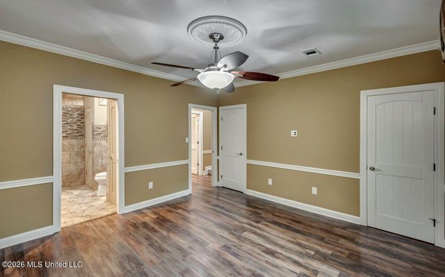1016 Meadowbrook Road, Jackson, MS 39206