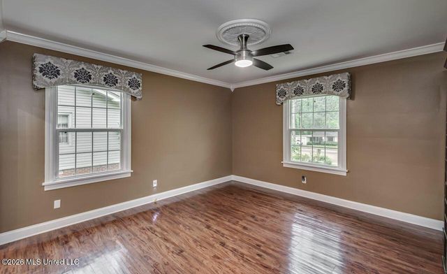 1016 Meadowbrook Road, Jackson, MS 39206
