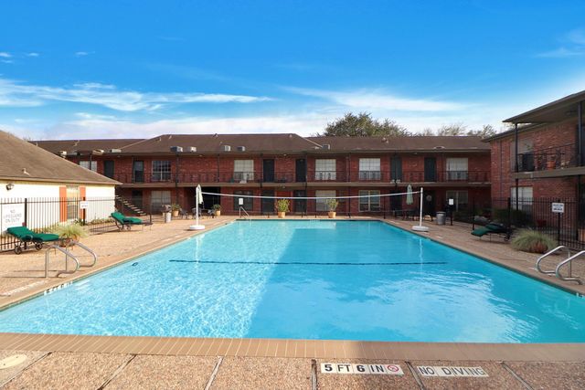 11550 Chimney Rock Road 205, Houston, TX 77035