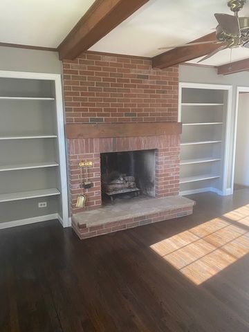 405 Blue Grass Court, Naperville, IL 60563