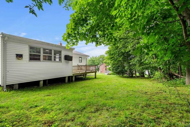12 Raylen Ave, Peabody, MA 01960
