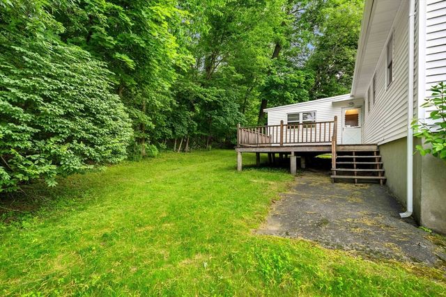 12 Raylen Ave, Peabody, MA 01960