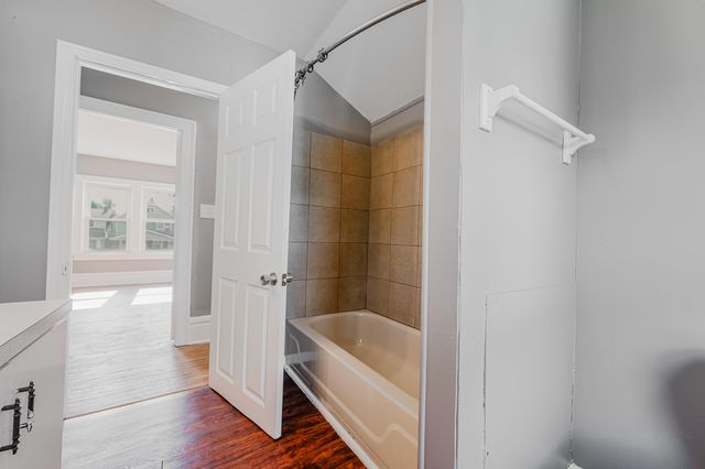 176 S Terrace Avenue, Columbus, OH 43204