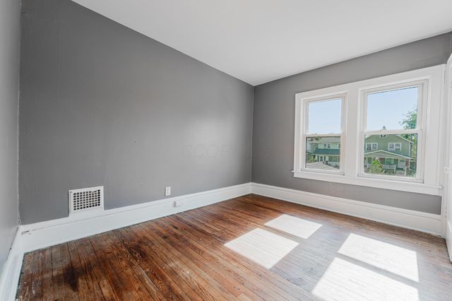 176 S Terrace Avenue, Columbus, OH 43204