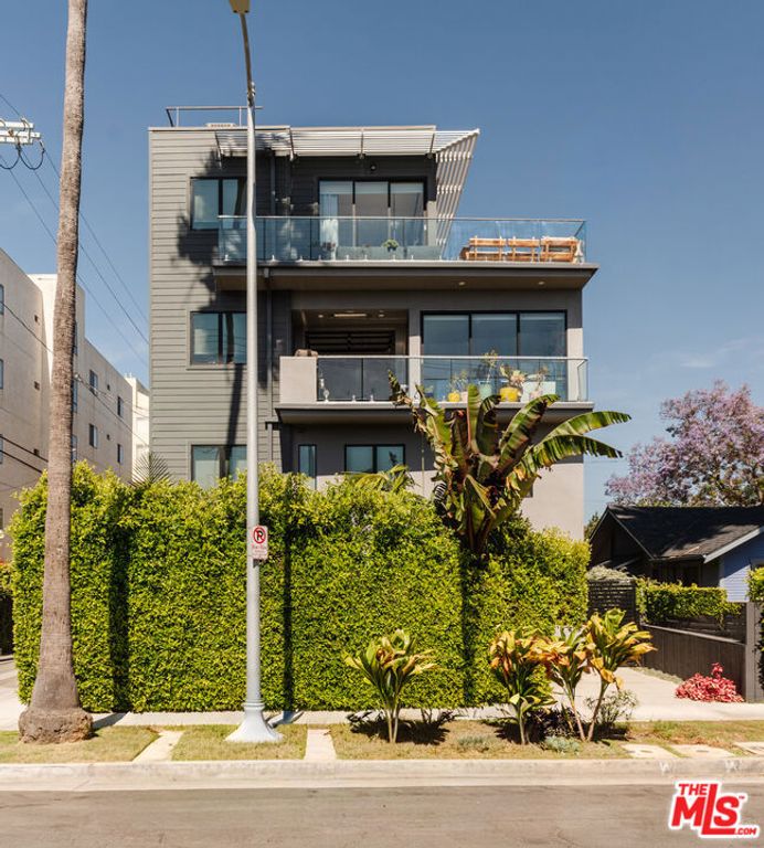 2416 Penmar Avenue, Venice, CA 90291 — photo 2