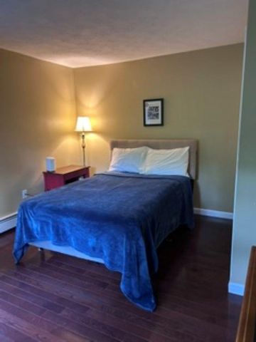 45 Blossom Road, Windham, NH 03087
