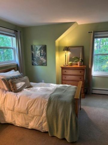 45 Blossom Road, Windham, NH 03087