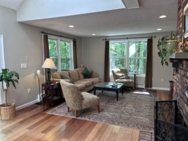 45 Blossom Road, Windham, NH 03087