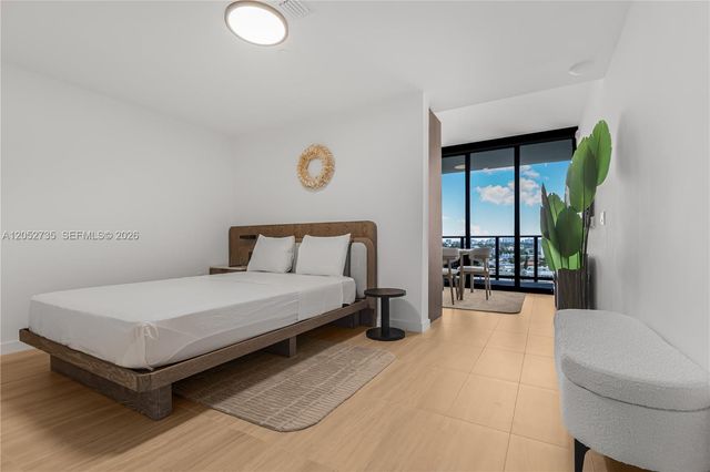 580 72nd Street 1005, Miami Beach, FL 33141