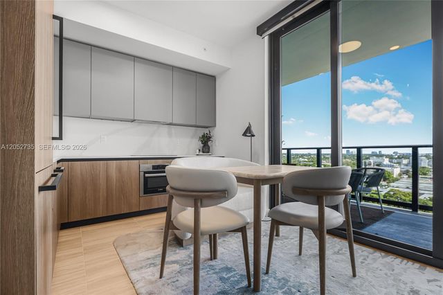 580 72nd Street 1005, Miami Beach, FL 33141