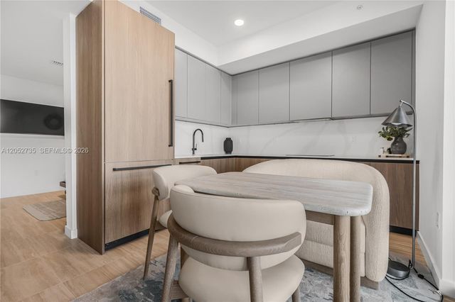 580 72nd Street 1005, Miami Beach, FL 33141