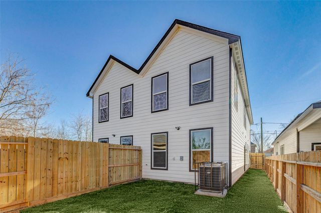 8105 Howton Street, Houston, TX 77028