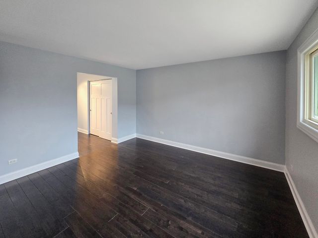 8842 Briarwood Lane, Orland Park, IL 60462