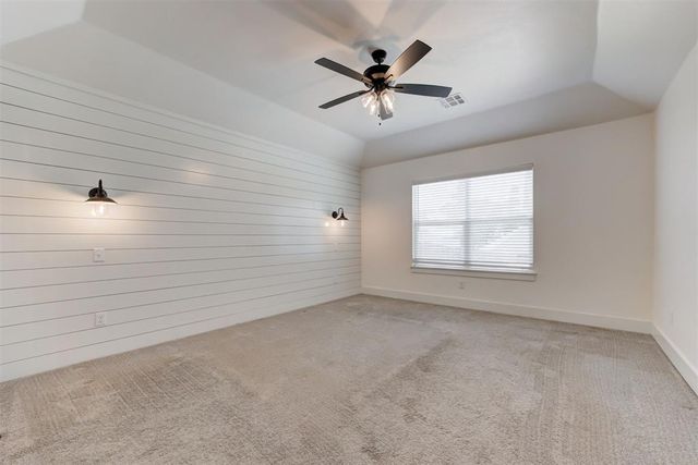 7329 NW 159th Terrace, Edmond, OK 73013