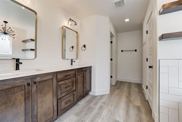 7329 NW 159th Terrace, Edmond, OK 73013