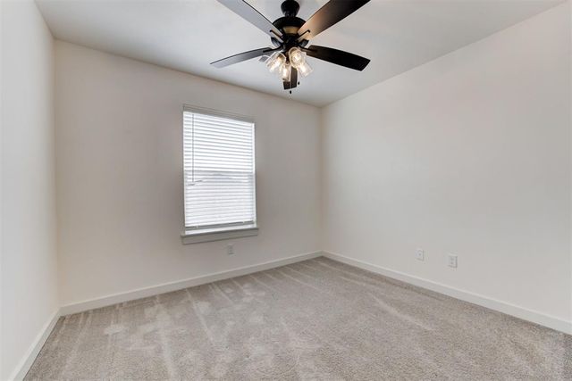 7329 NW 159th Terrace, Edmond, OK 73013