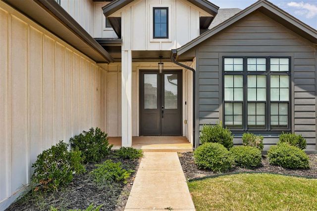 7329 NW 159th Terrace, Edmond, OK 73013