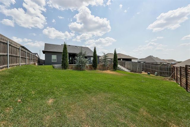 7329 NW 159th Terrace, Edmond, OK 73013