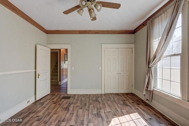 1830 S Maple Street, Carthage, MO 64836