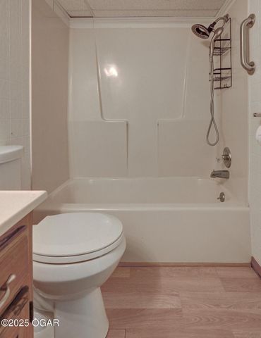 1830 S Maple Street, Carthage, MO 64836