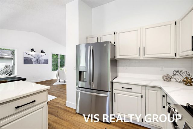 17501 W Spring Lake Road, Spring Lake, MI 49456