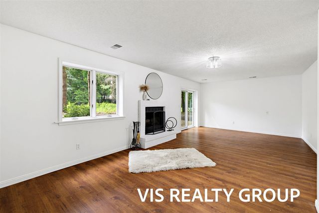 17501 W Spring Lake Road, Spring Lake, MI 49456