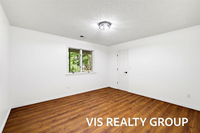 17501 W Spring Lake Road, Spring Lake, MI 49456