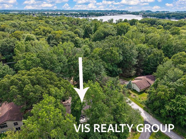 17501 W Spring Lake Road, Spring Lake, MI 49456