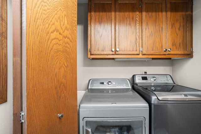 N60W23727 Butternut LANE, Sussex, WI 53089