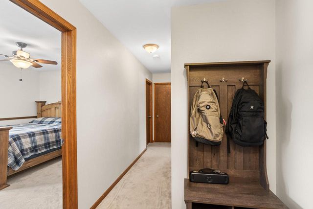 N60W23727 Butternut LANE, Sussex, WI 53089