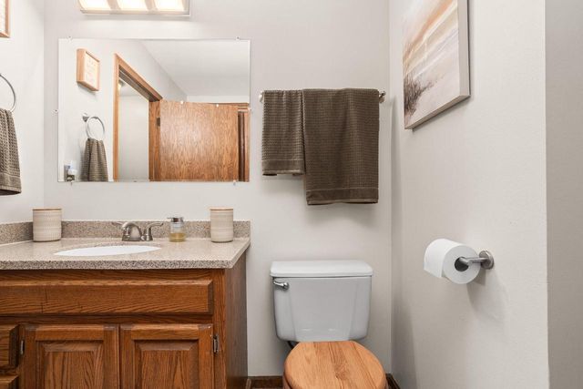 N60W23727 Butternut LANE, Sussex, WI 53089