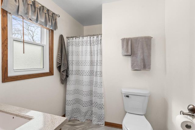 N60W23727 Butternut LANE, Sussex, WI 53089