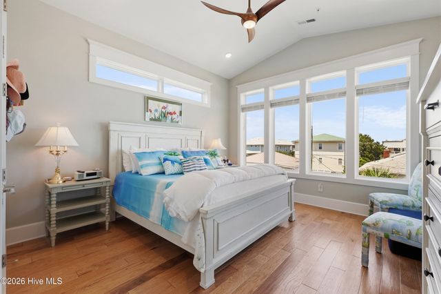 12 Seagull Street Unit B, Wrightsville Beach, NC 28480