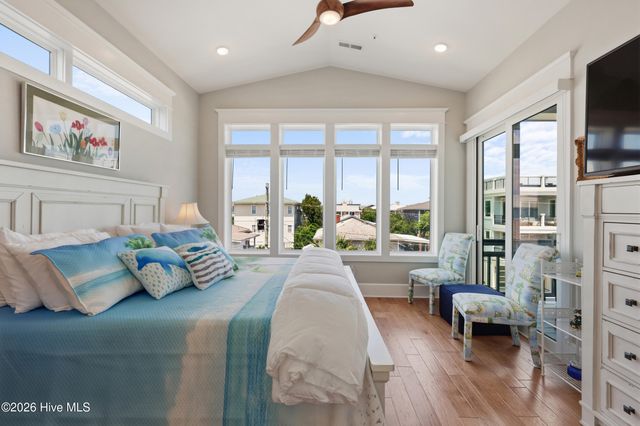 12 Seagull Street Unit B, Wrightsville Beach, NC 28480