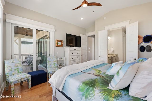 12 Seagull Street Unit B, Wrightsville Beach, NC 28480