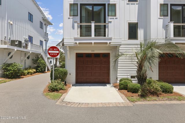 12 Seagull Street Unit B, Wrightsville Beach, NC 28480
