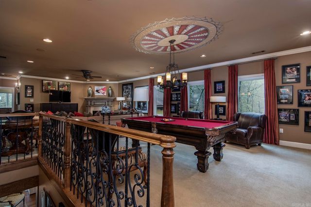 15 Spring Valley Lane, Little Rock, AR 72223