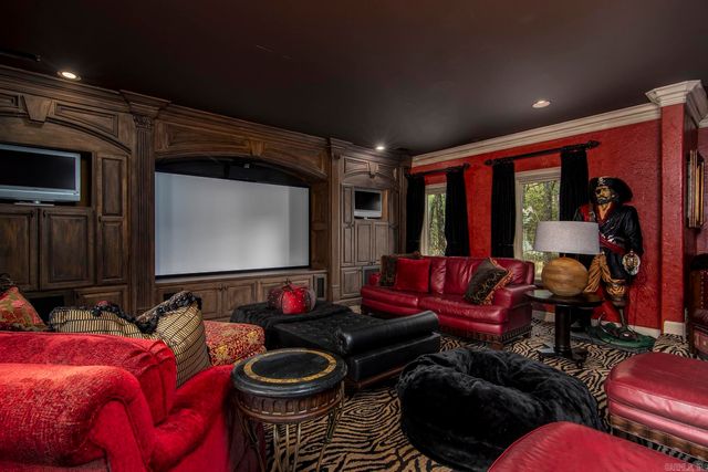 15 Spring Valley Lane, Little Rock, AR 72223