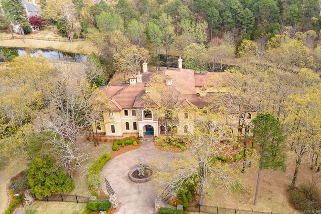 15 Spring Valley Lane, Little Rock, AR 72223